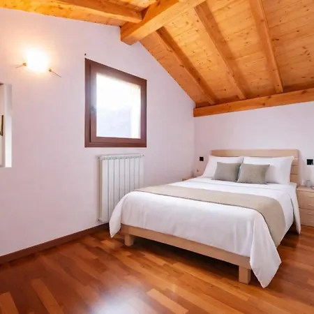 Rododendro House - Vista E Relax Sul Di شقة Morbio